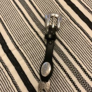 Black and silver leather Tony llama women’s Western belt